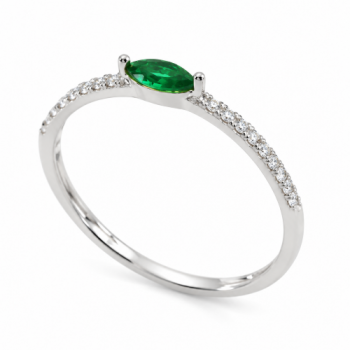 Anel solitario navete 6mm verde esmeralda zirconia cristal nas laterais, prata. 340036 Anel solitario navete 6mm verde esmeralda zirconia cristal nas laterais, prata. 340036