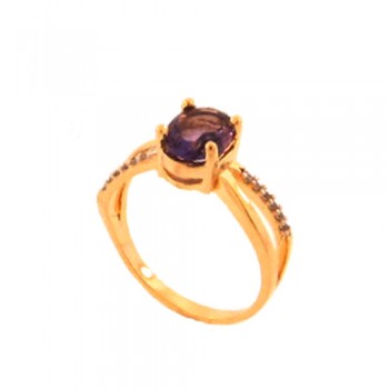 Anel solitario oval ametista zirconia cristal nas laterais. 141467