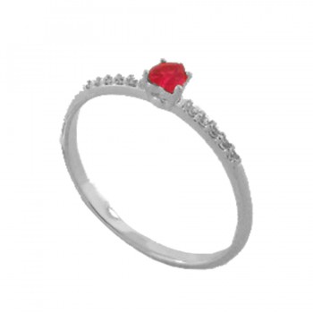 Anel solitario coracao pequeno zirconia vermelha no centro e zirconia cristal nas laterais., prata 341345