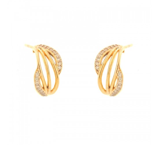 Brinco movimento filete liso e zirconia cristal nas laterais. 11x4mm. 151294
