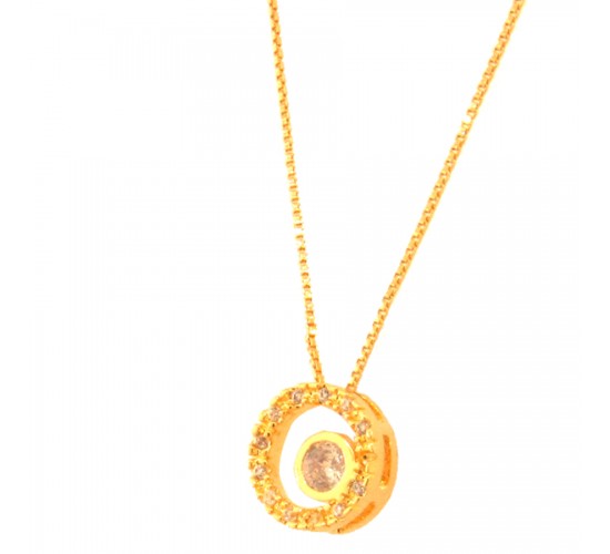 Colar circulo vazado zirconia cristal com zirconia maior cristal no centro. 5mm. 161943